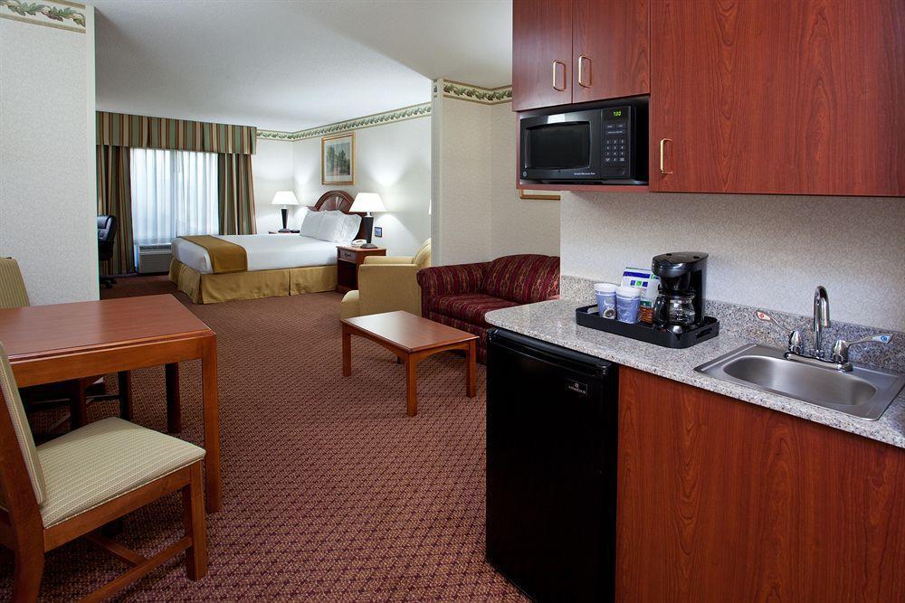 Holiday Inn Express & Suites - Sharon-Hermitage, An Ihg Hotel West Middlesex Luaran gambar